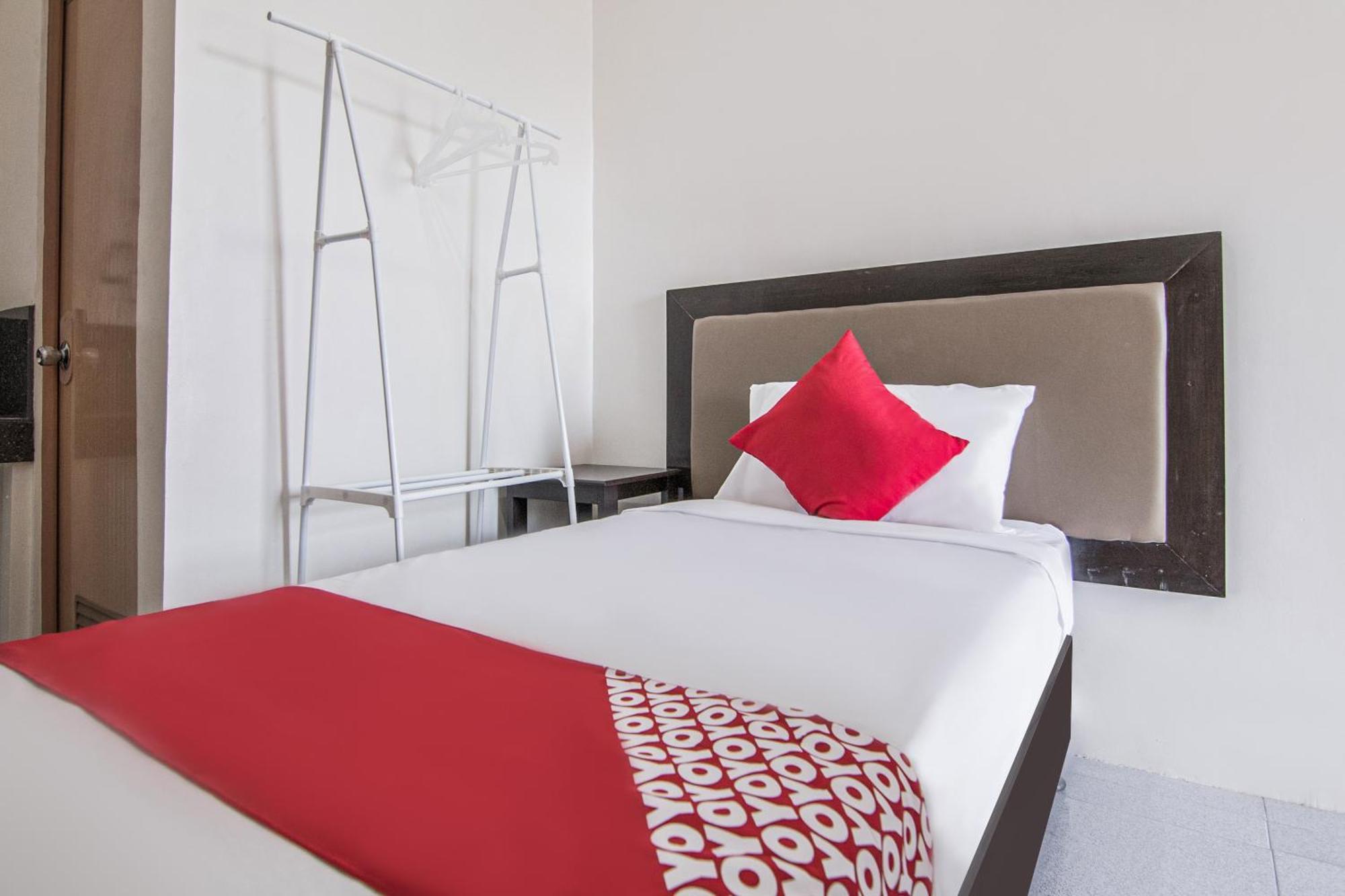 Oyo 431 Apollo 11 Apartelle Pasay Ngoại thất bức ảnh