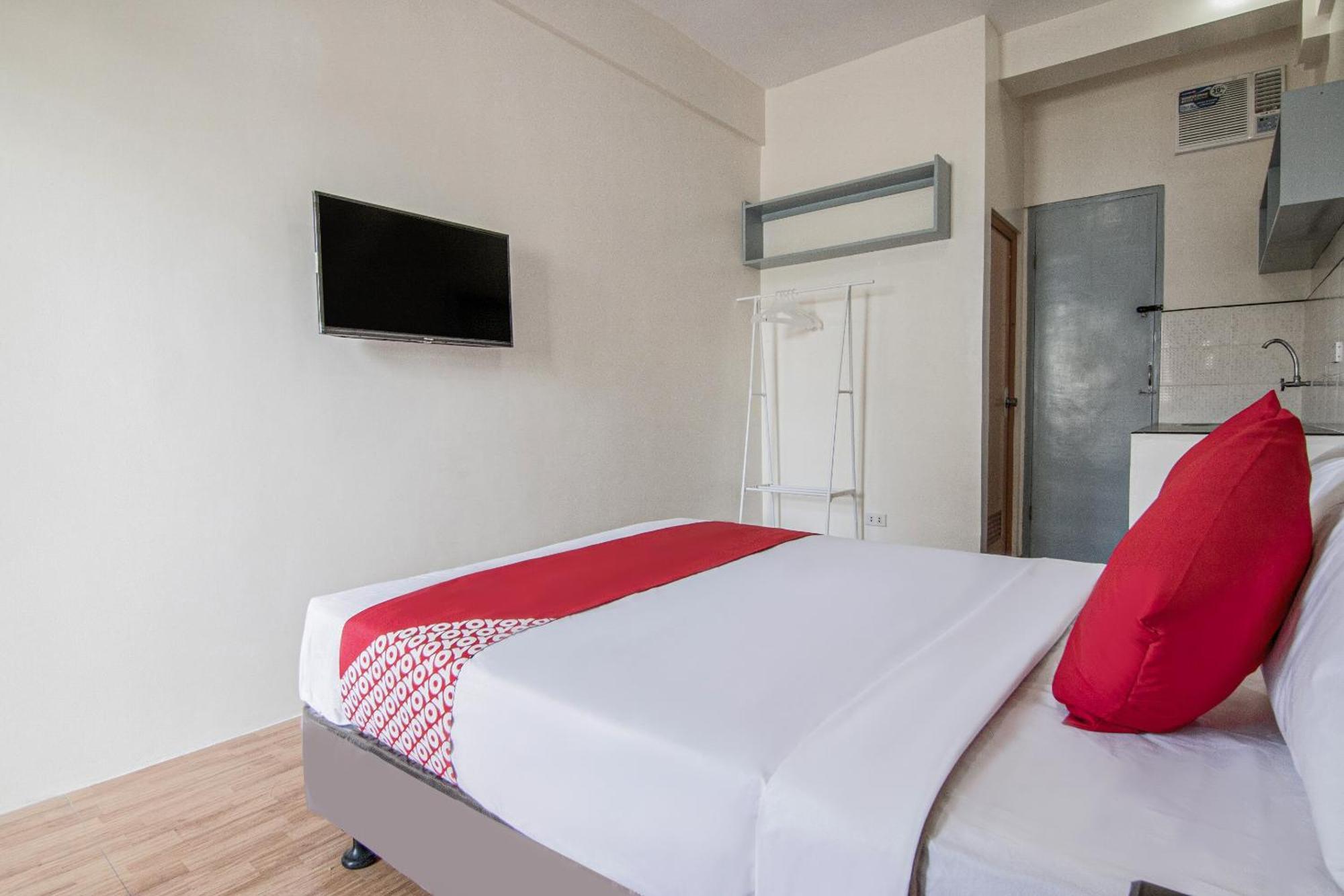 Oyo 431 Apollo 11 Apartelle Pasay Ngoại thất bức ảnh